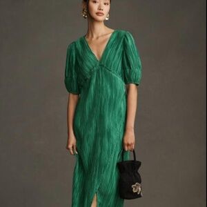 NWT By Anthropologie V-Neck Pleated Slim Midi Dress XSP